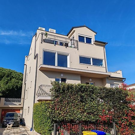 Apartments Mirta Rovinj Exteriör bild